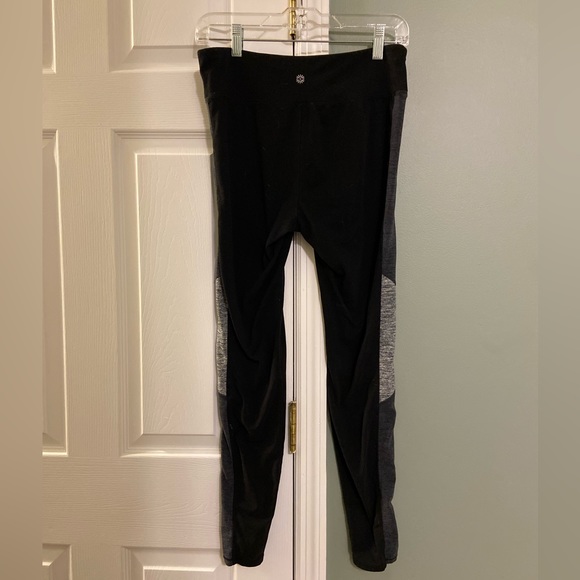 Black womens leggings - Picture 4 of 4